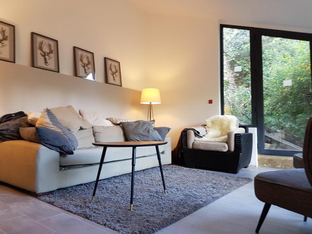 Villa les bignones à Uzès Extérieur photo
